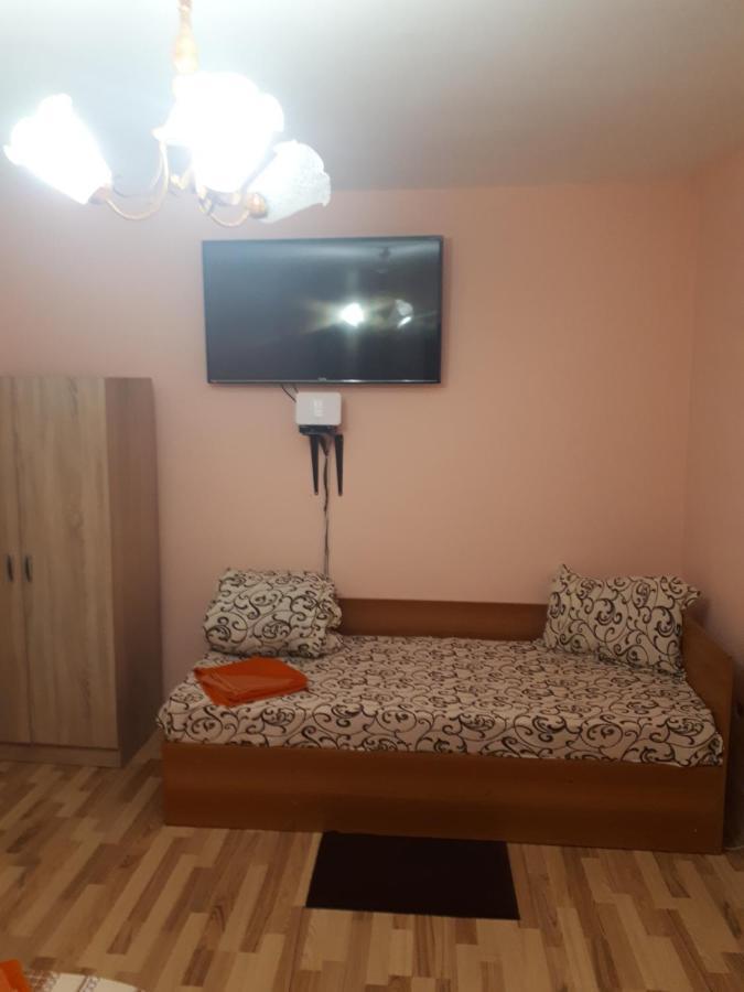 Apartament 2 Camere Semidecomandat "La Gicu" 술리나 외부 사진